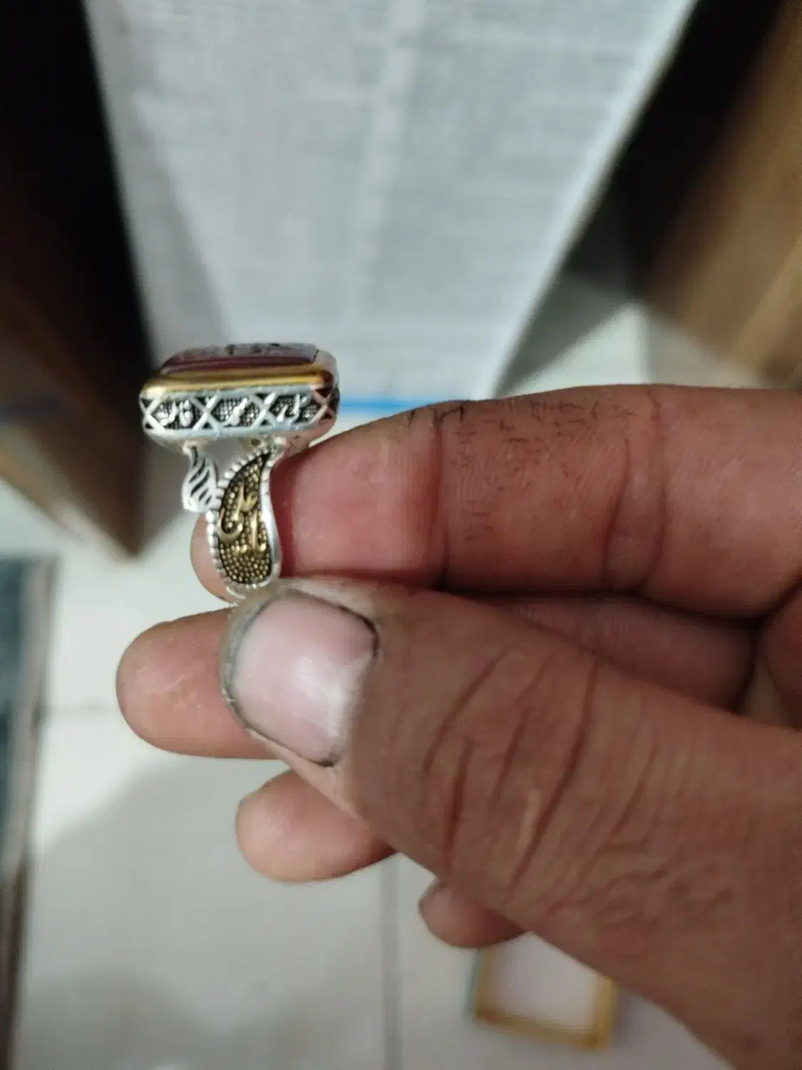 انگشتر عقیق|کلکسیون اشیاء عتیقه|اسکو, |دیوار