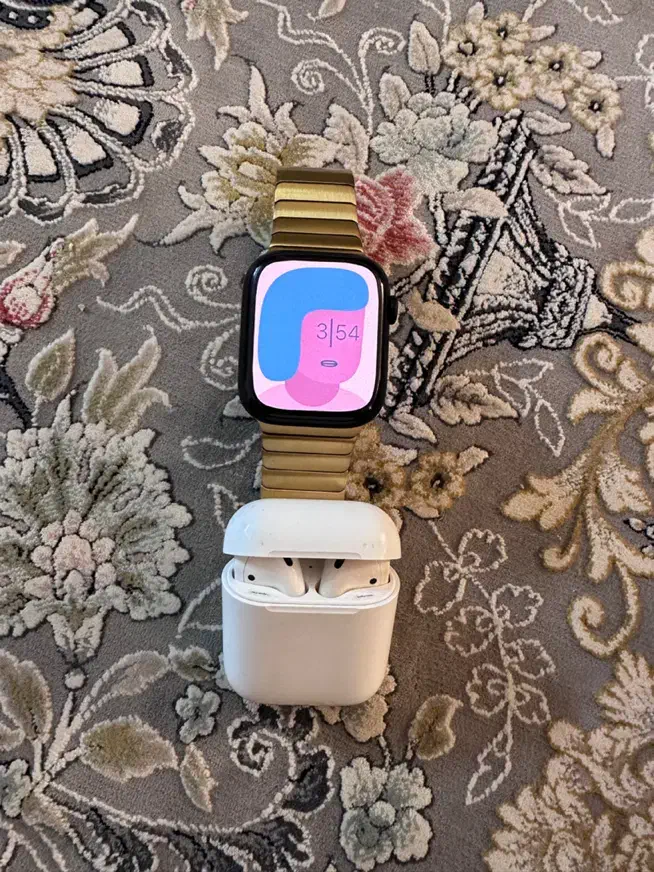 ایرپاد سری دو اپل و واچ سری 8 AirPod|لوازم جانبی موبایل و تبلت|زاهدان, |دیوار