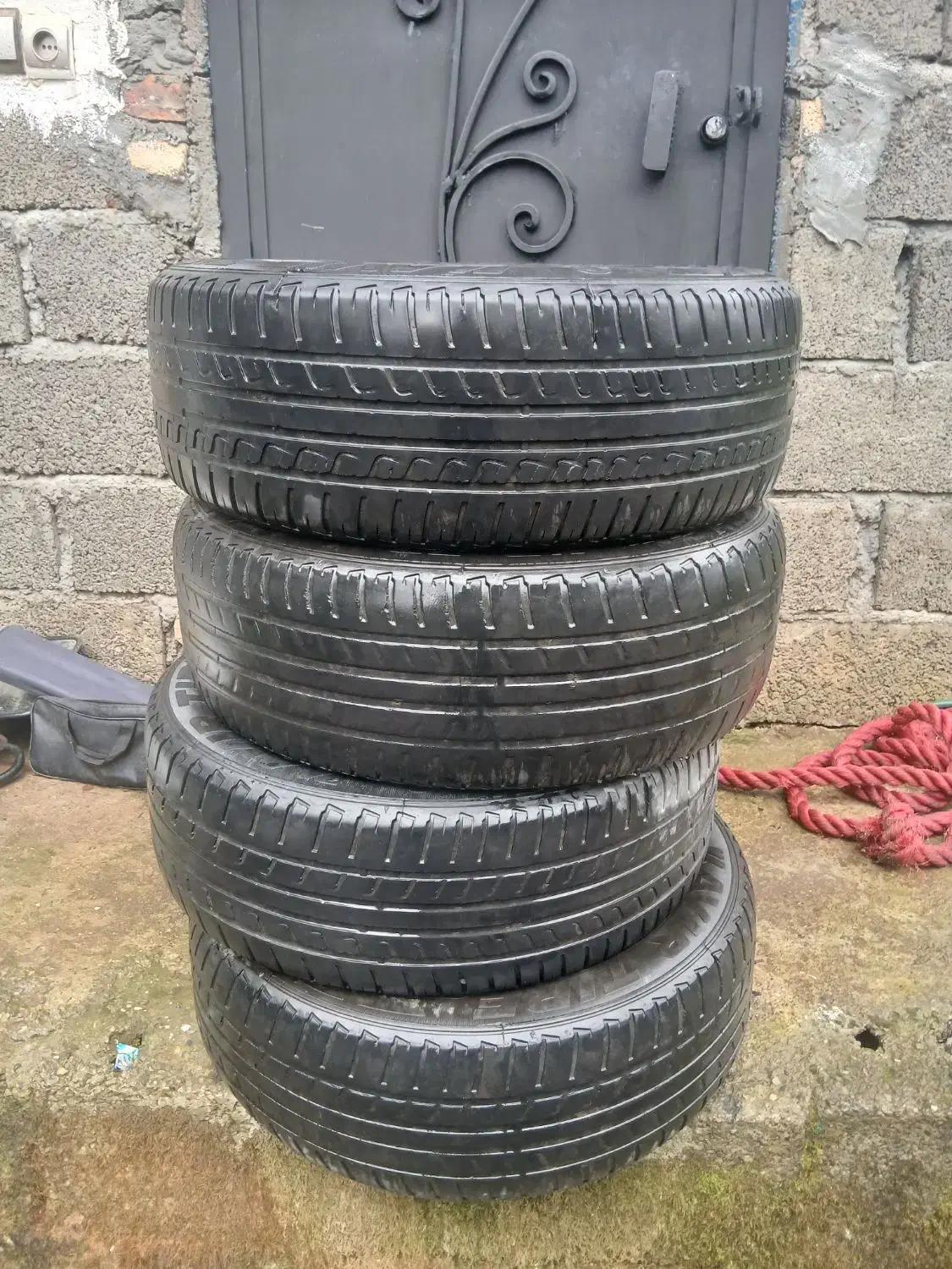 لاستیک ال۹۰|قطعات یدکی و لوازم جانبی|چابکسر, |دیوار