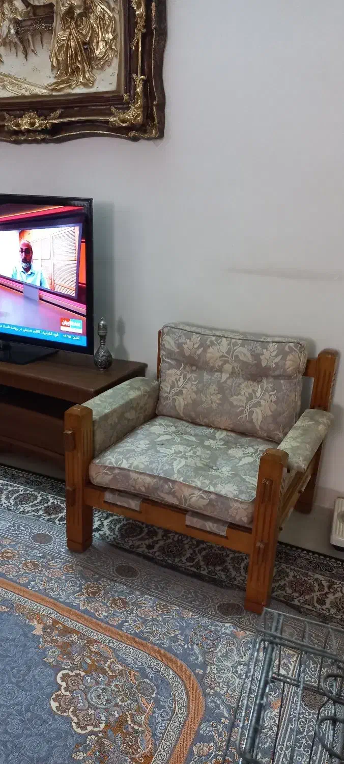 مبل هفت نفره چوب راش|مبلمان خانگی و میز عسلی|گرمسار, |دیوار