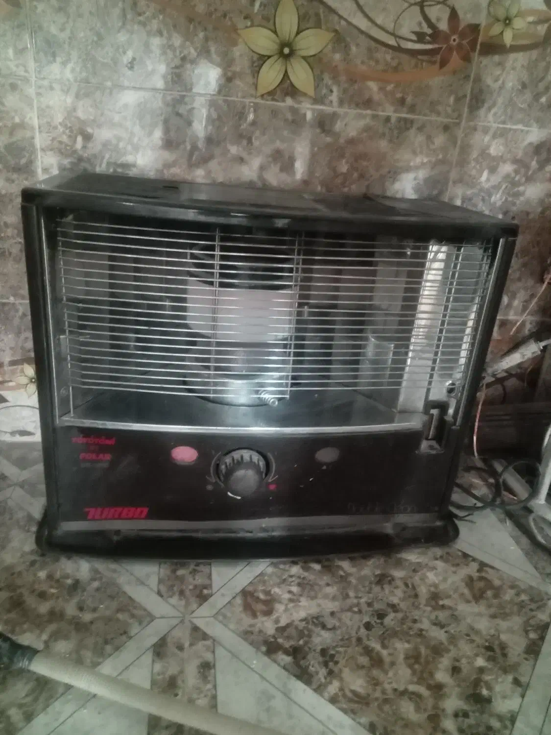 چند عدد بخاری نفتی تیوست|بخاری، هیتر، شومینه|زابل, |دیوار