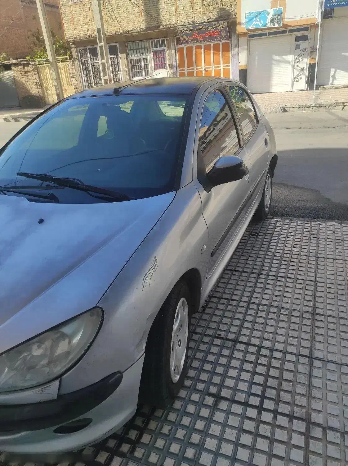 خودرو ۲۰۶ مدل ۸۳|خودرو سواری و وانت|مرودشت, گندم‎|دیوار