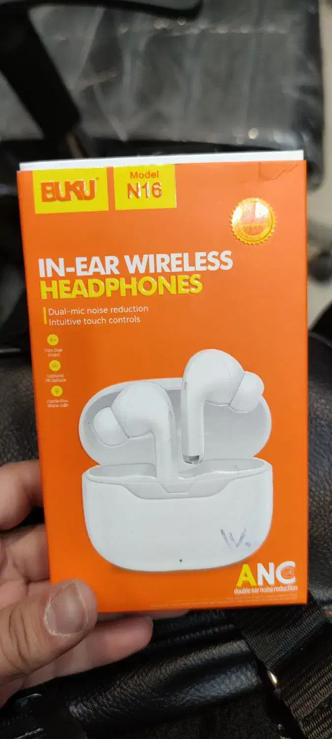 ایرپاد Buku|لوازم جانبی موبایل و تبلت|فولادشهر, B4|دیوار