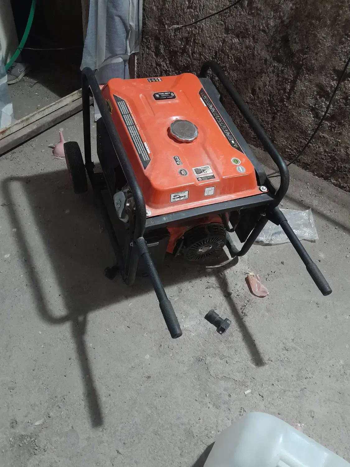 موتور برق ۸ونیم کیلو وات مارک واکسون|ماشینآلات صنعتی|مرند, |دیوار