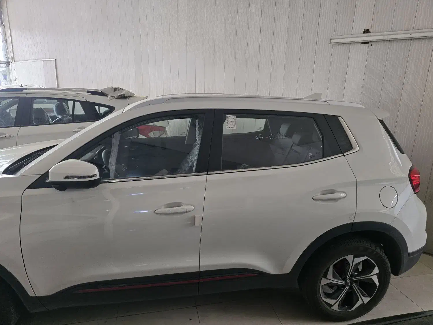 هایما اس۵ پرو سفید صفر مدل۴۰۴|خودرو سواری و وانت|شیراز, کاراندیش|دیوار