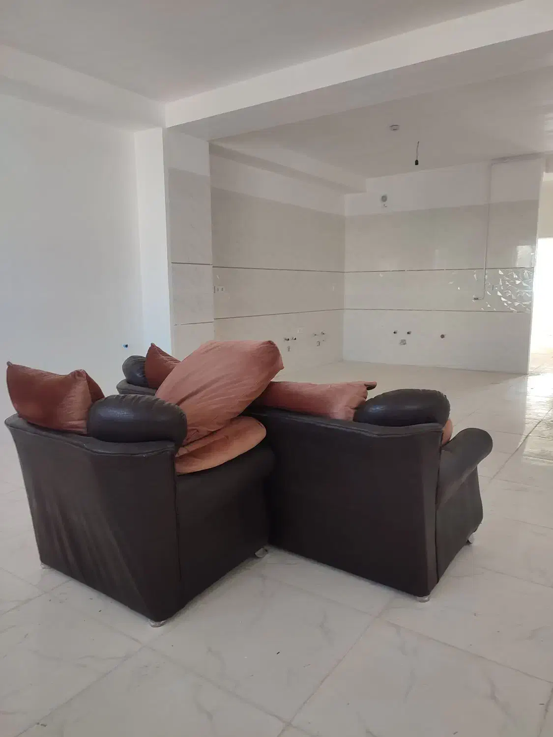 فروش آپارتمان نوساز/محدوده خیابان ورزش|فروش آپارتمان|ملایر, |دیوار