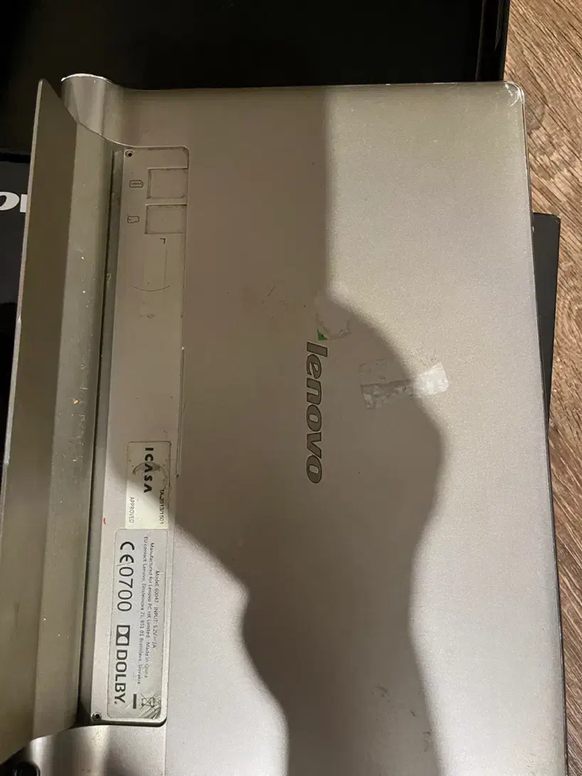 تبلت لنو|تبلت|تهران, آسمان|دیوار