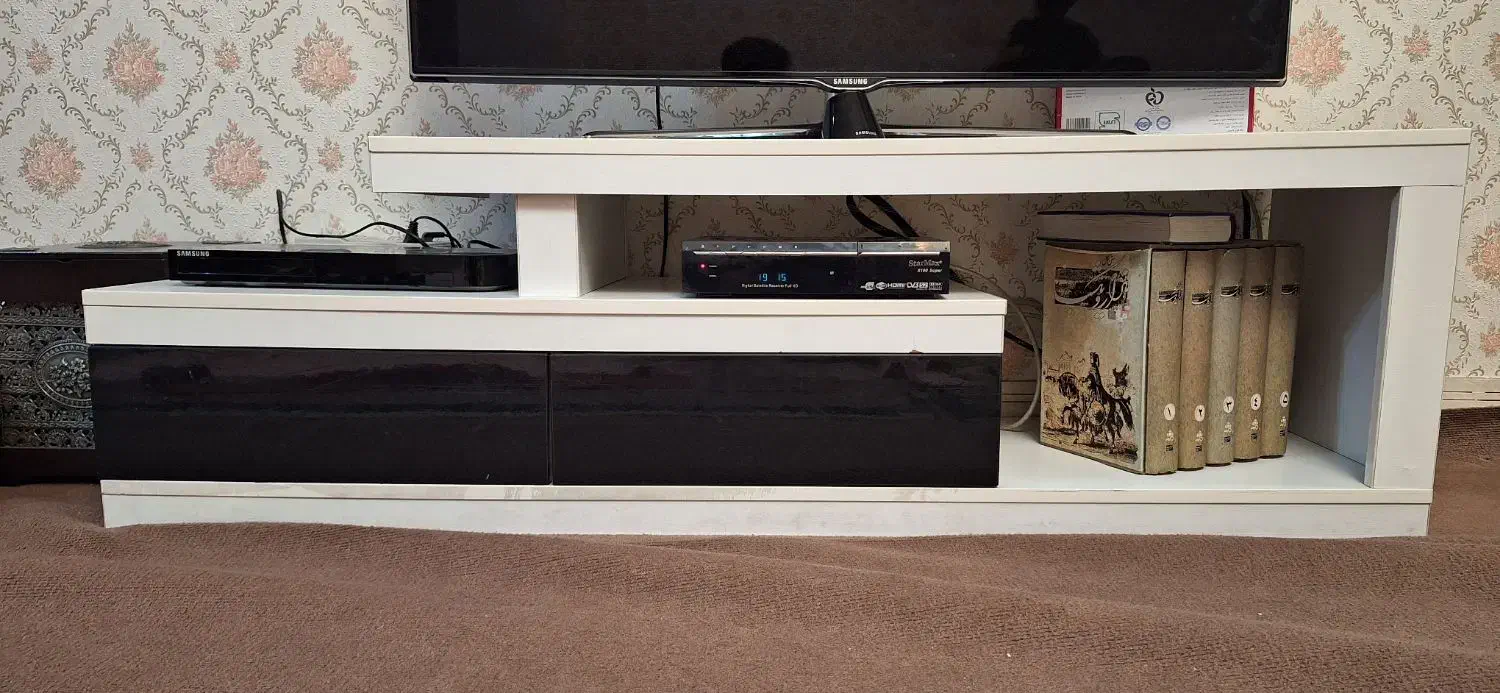 شمعدون و بوفه و میز تلوزیون|حراج|تهران, خلیج فارس|دیوار