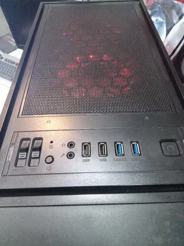 قاب کیس بزرگ|قطعات و لوازم جانبی رایانه|ملارد, |دیوار