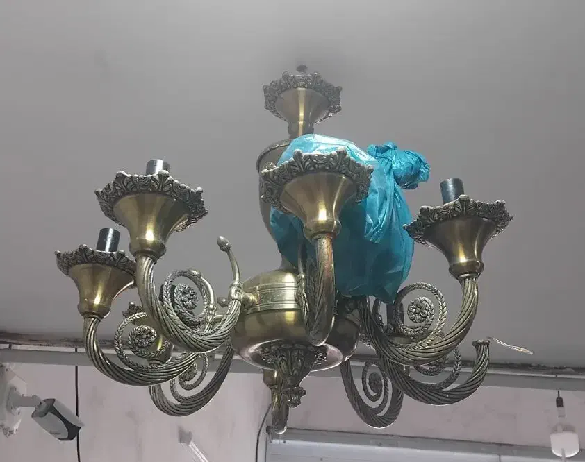 لوستر برنجی  ۵ و ۸ شاخه|لوستر و چراغ آویز|محمدیه-قزوین, |دیوار