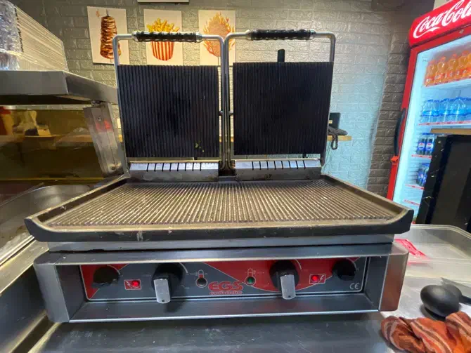 دستگاه مرغ بریان سرخکن طرح دین و دستگاه تست|کافیشاپ و رستوران|تهران, وحیدیه|دیوار