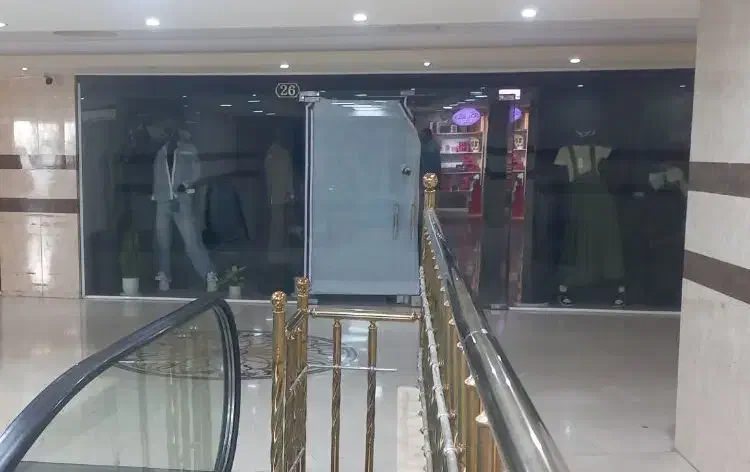 مغازه پاساژ عطاران|فروش مغازه و غرفه|قم, زنبیل آباد|دیوار