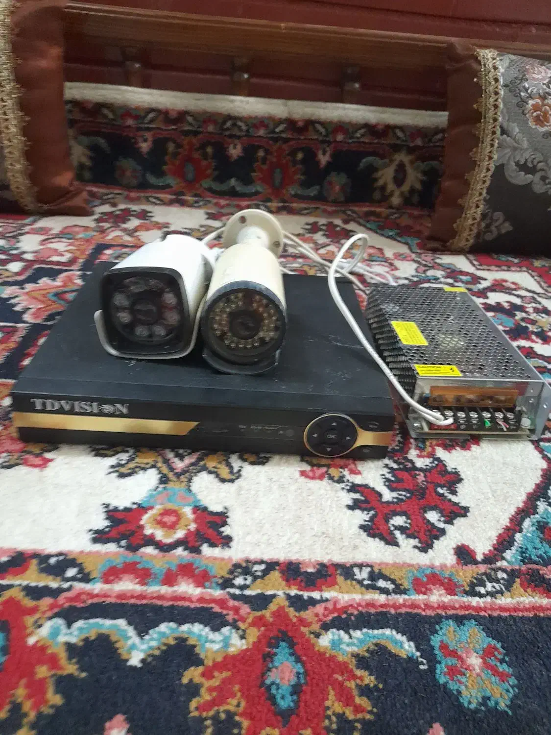 دوربین مداربسته|دوربین مداربسته|بروجرد, |دیوار