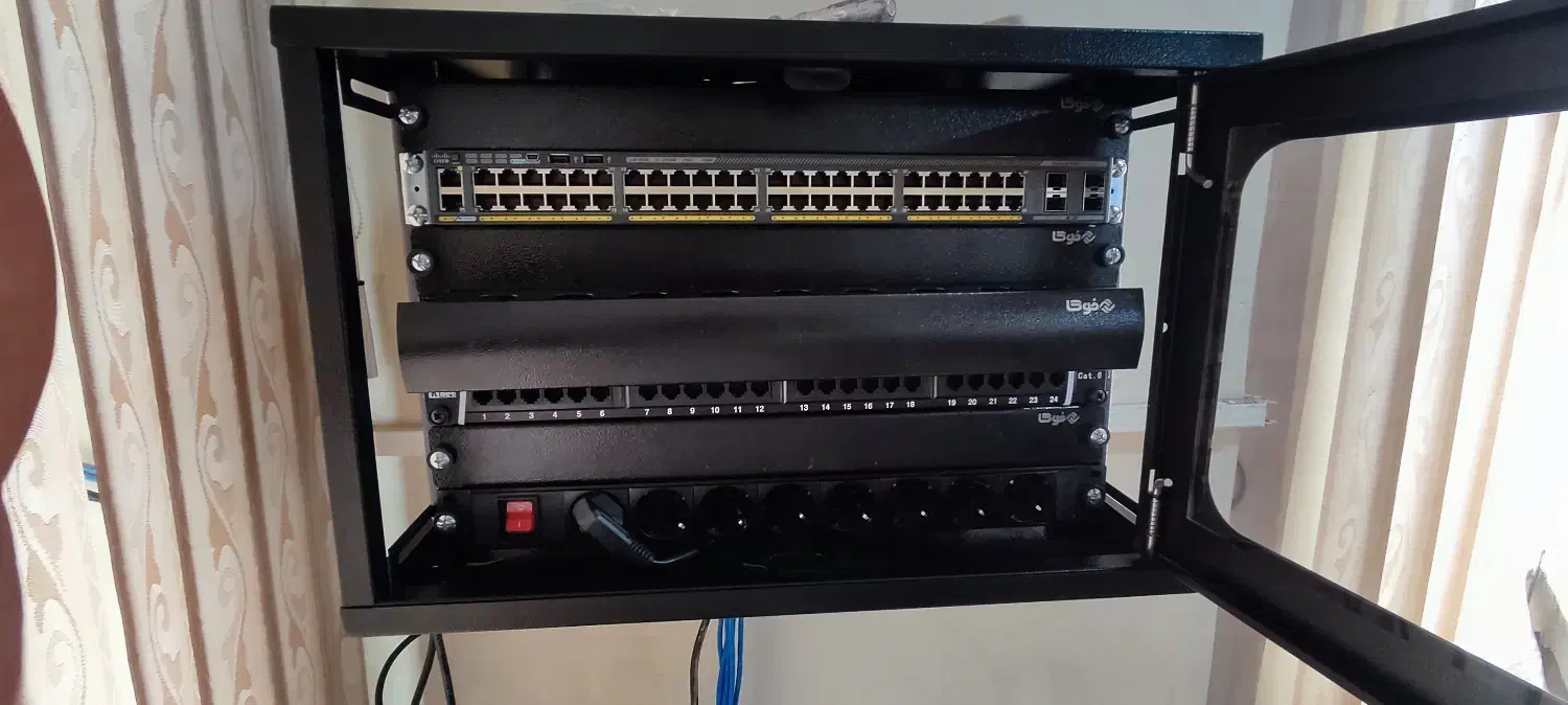 راه اندازی سیستم تلفن ویپ (تلفن داخلی)|خدمات رایانه‌ای و موبایل|اصفهان, نقش جهان|دیوار