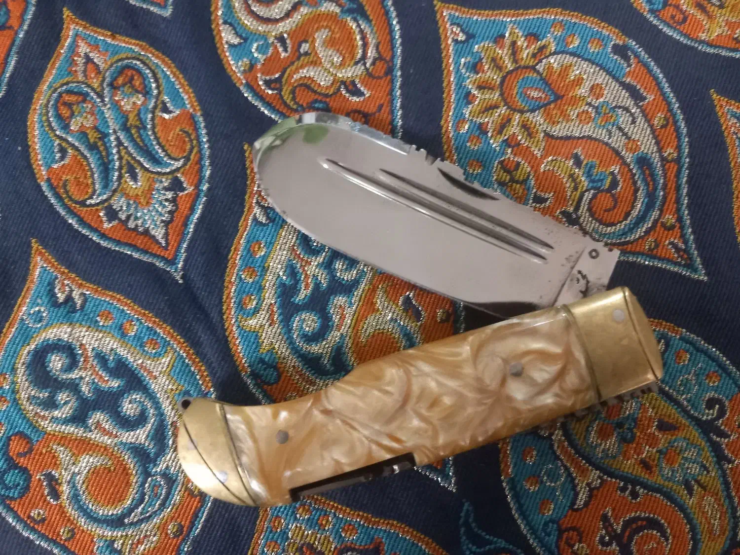 چاقودستساز|کلکسیون اشیاء عتیقه|زنجان, |دیوار