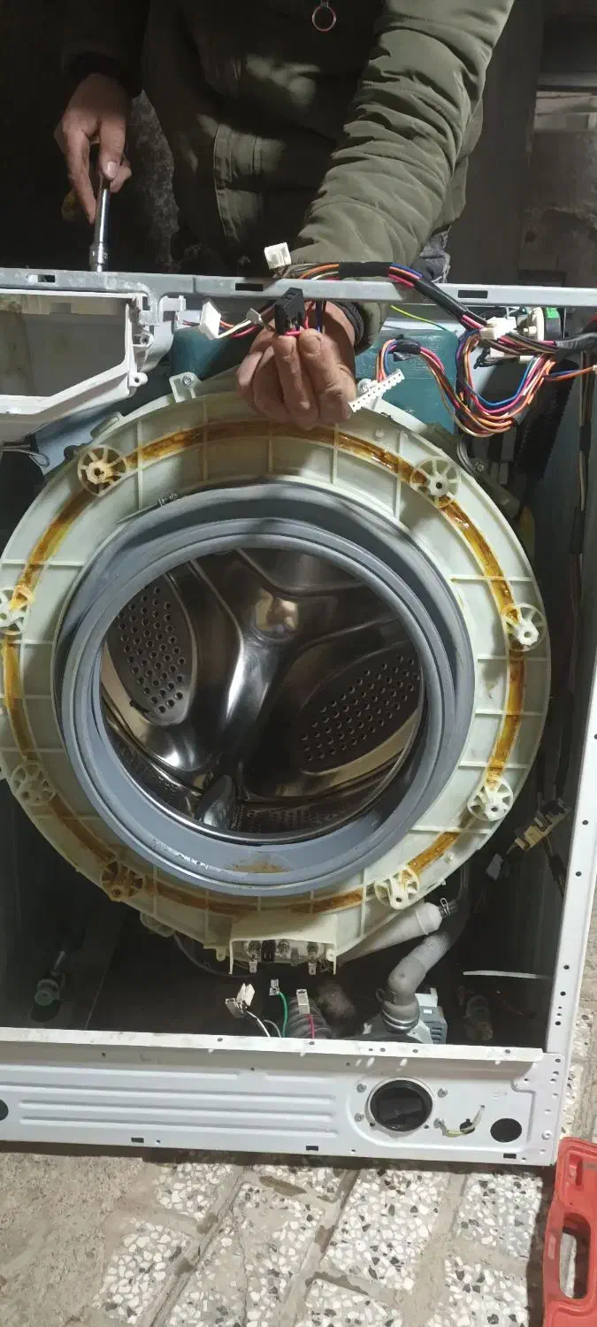 تعمیرات ونصب فوق تخصصی ماشین لباسشویی|خدمات پیشه و مهارت|نیشابور, بنیاد شهید|دیوار