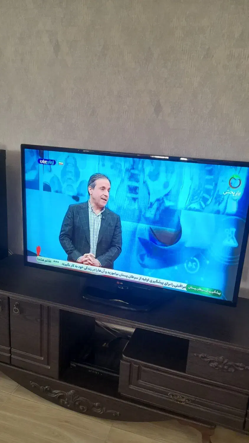 تلویزیون۴۲ سالم ودرحد|تلویزیون و پروژکتور|میاندوآب, |دیوار