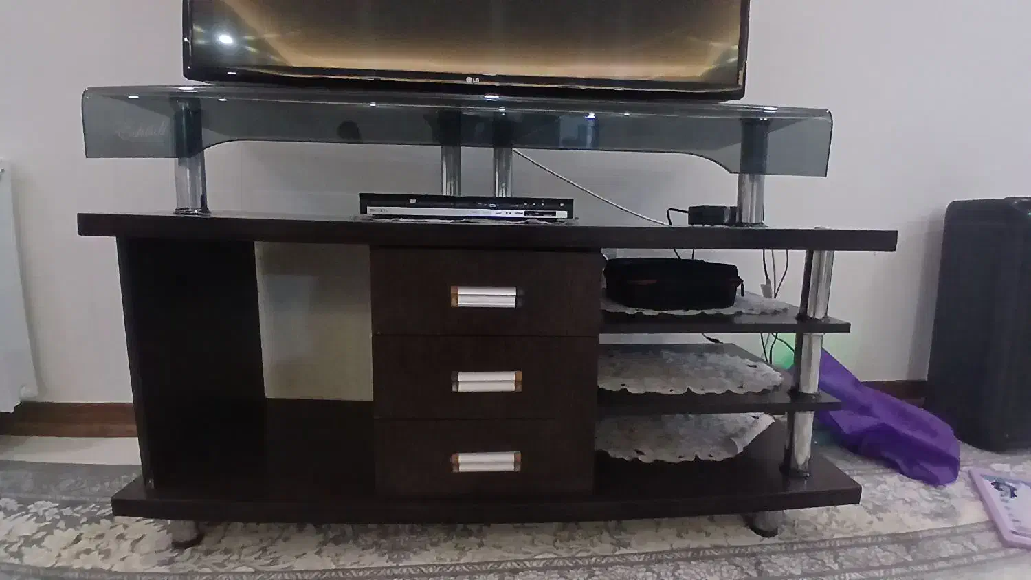 میز تلویزیون|میز تلویزیون|شیروان (خراسان), |دیوار