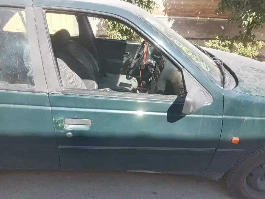 پژو آر دی اسقاطی تمیز مرتب|قطعات یدکی و لوازم جانبی|شیراز, محراب|دیوار