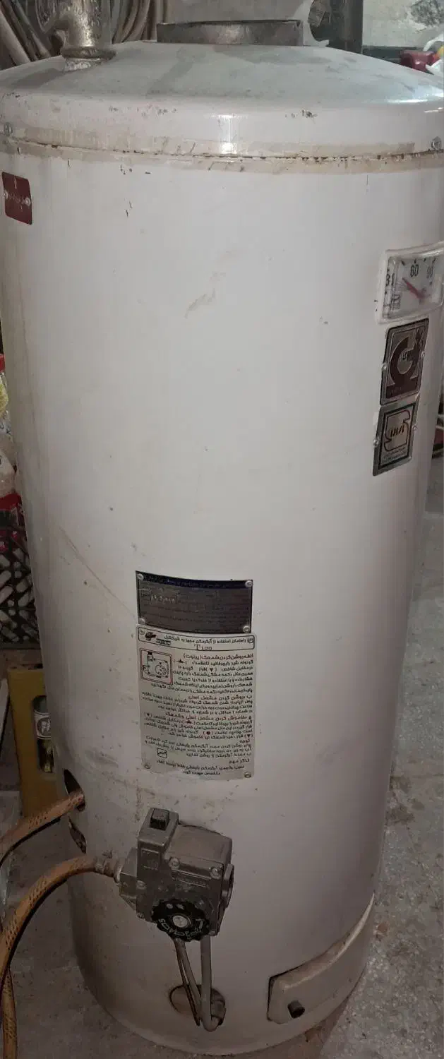 آبگرمکن مخزنی دیواری|آبگرمکن، پکیج، شوفاژ|گناباد, |دیوار