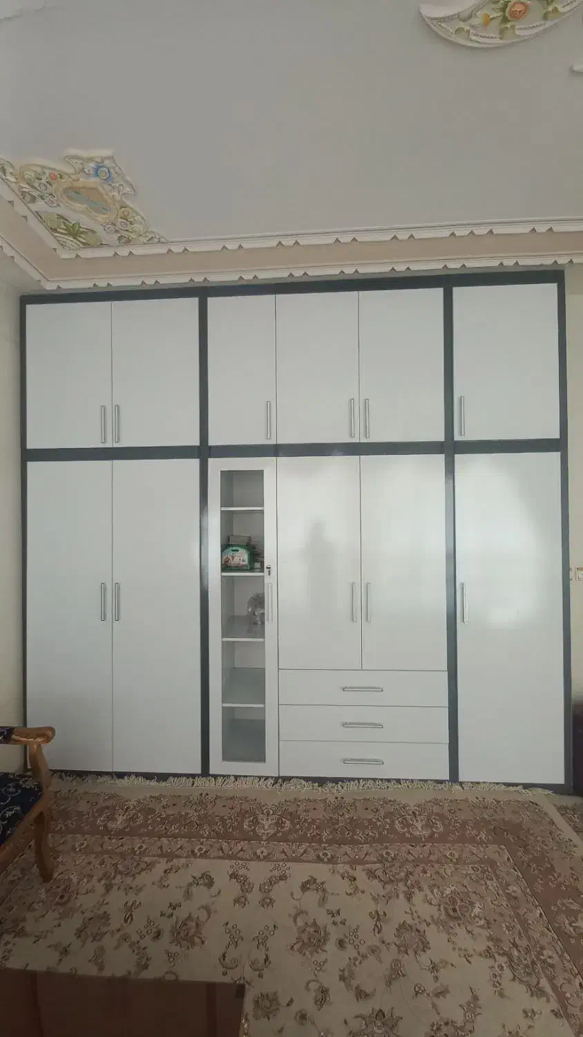 کمد دیواری متری ۲۷۰۰|جاکفشی، کمد، دراور|اصفهان, لیمجیر|دیوار