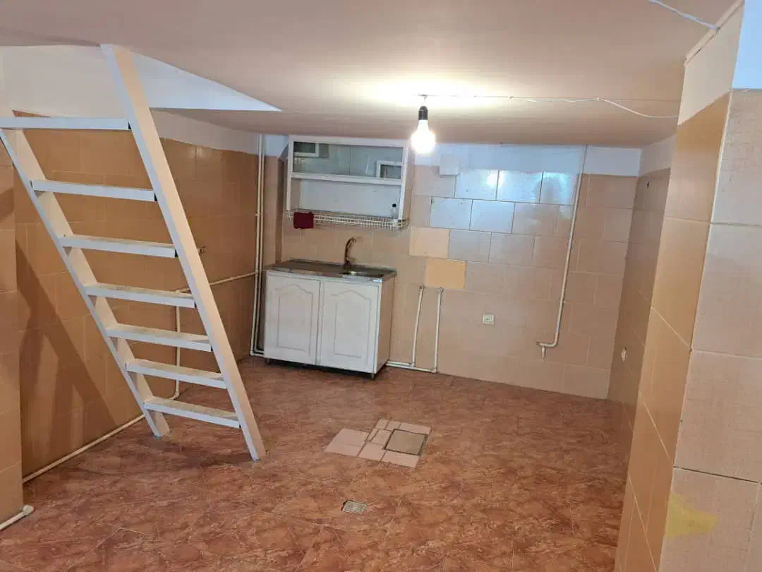 ۴۲ متر مغزه بر اصلی|فروش مغازه و غرفه|رودهن, |دیوار