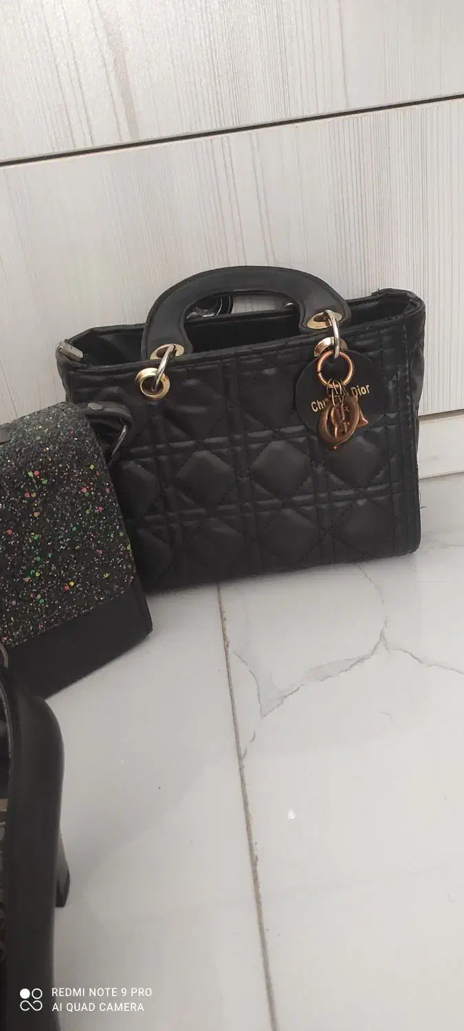 کیف|کیف، کفش، کمربند|الوند, |دیوار