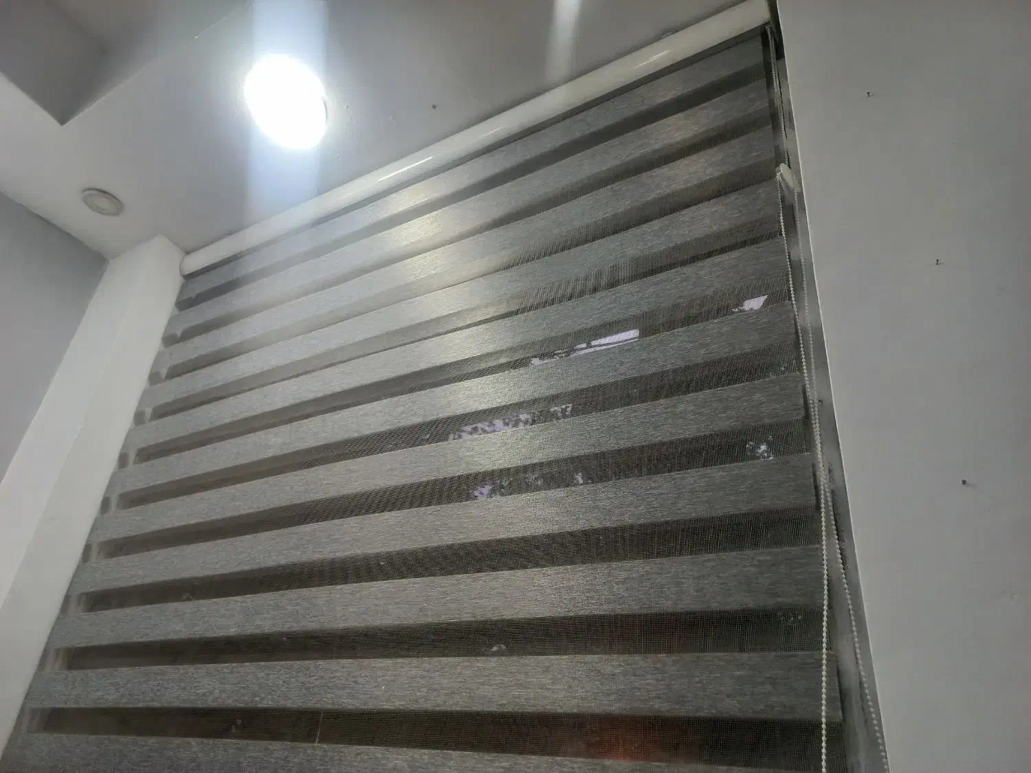 پرده زبرا در حد نو|پرده، رانر، رومیزی|ایلام, |دیوار