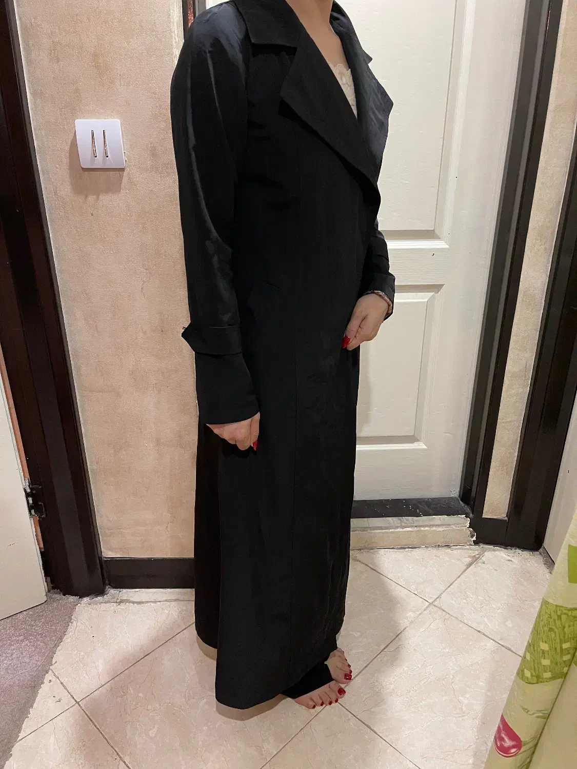 بارونی بلند|لباس|هشتگرد, فاز ۱ مهستان|دیوار