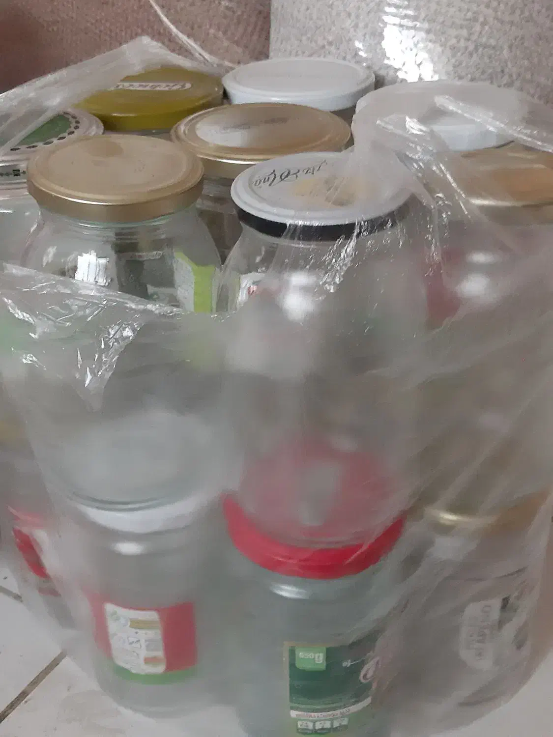 شیشه رب و ترشی ۳۴ عدد|ظروف نگهدارنده، پلاستیکی، یک‌بارمصرف|محمدشهر, همایون ویلا|دیوار