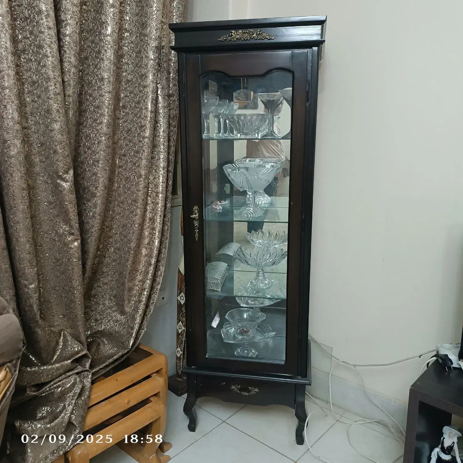 ویترین تمیز|بوفه، ویترین، کنسول|شاهین‌شهر, ۹ دی|دیوار