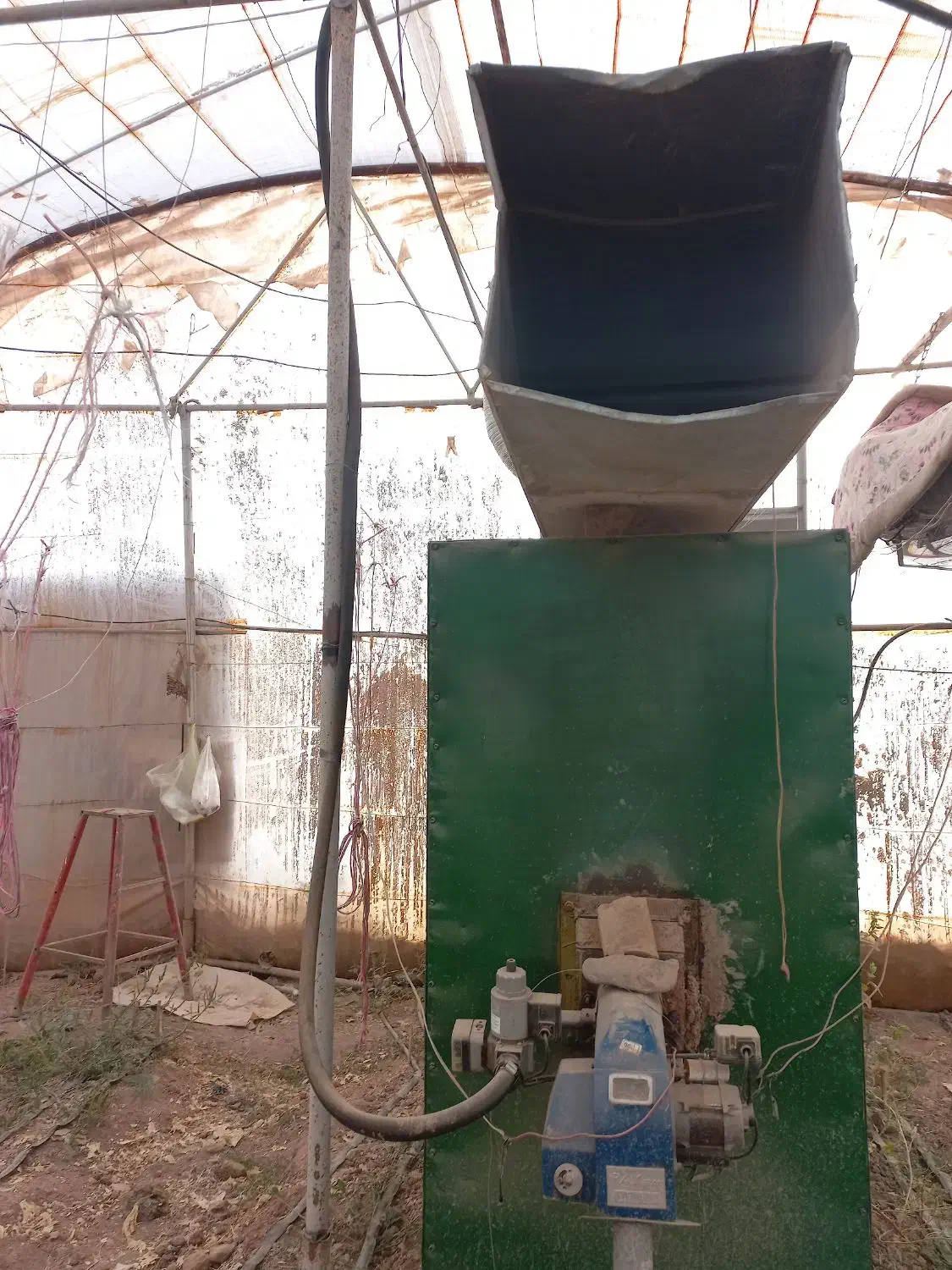 بخاری کابینتی گلخانه|بخاری، هیتر، شومینه|ششتمد, |دیوار