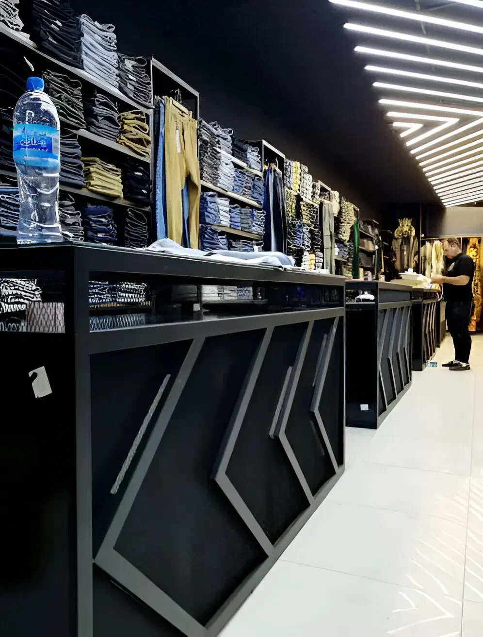 طراحی و نصب رگال|کتابخانه، شلف، قفسه‌های دیواری|فلاورجان, |دیوار