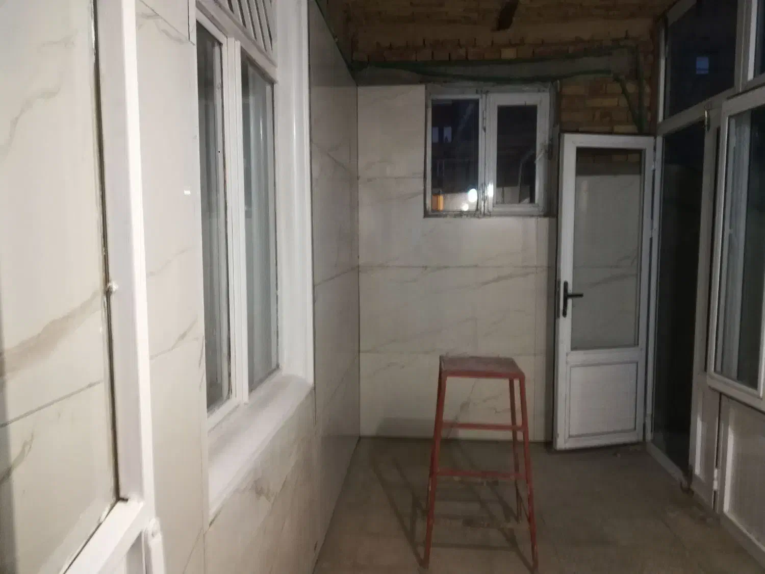 کاشی کاری و نما کاری و تعمیرات کارهای ساختمانی|خدمات پیشه و مهارت|قروه, |دیوار