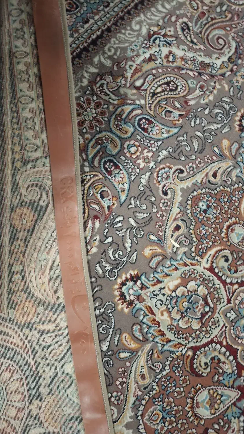 ۹متری ۷۰۰شانه تراکم ۲۰۰۰|فرش|نظرآباد, رسالت|دیوار