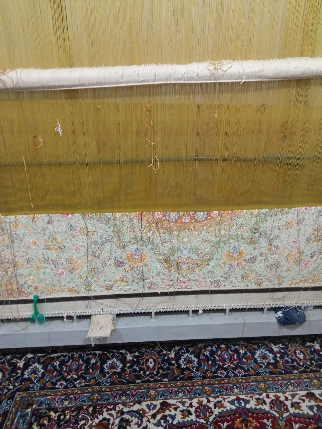 فرش تمام ابریشم نیم کاره|فرش|بستان آباد, |دیوار