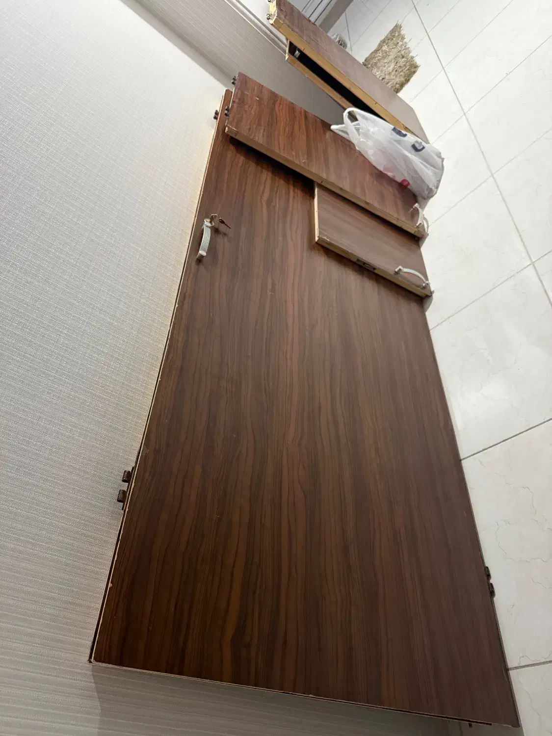 درب کمد دیواری با لولا|مصالح و تجهیزات ساختمان|مهدی شهر, |دیوار