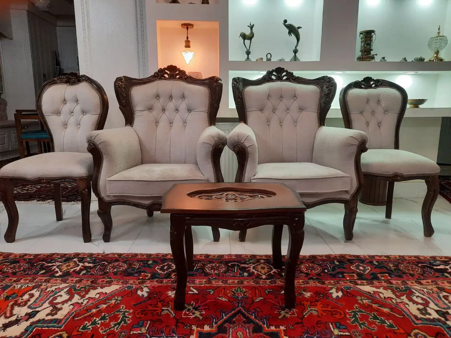 مبل ۹ نفره|مبلمان خانگی و میز عسلی|میانه, |دیوار