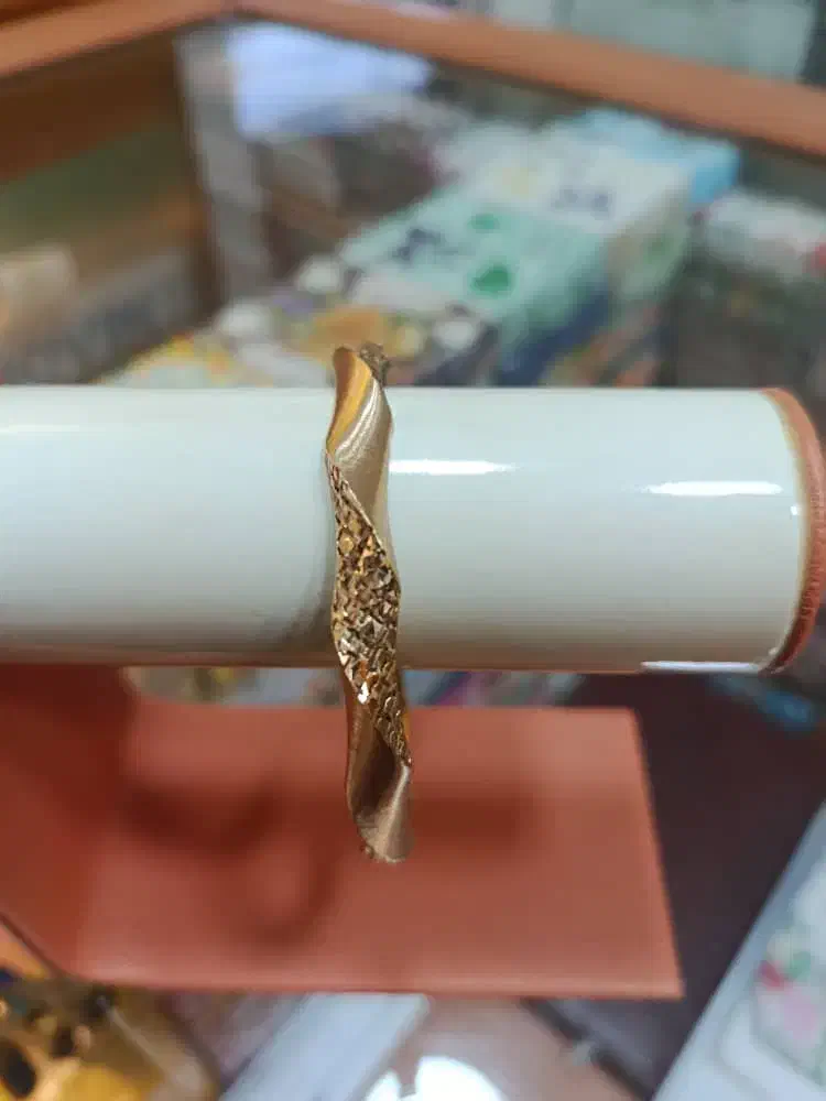 طلا|جواهرات|آبدانان, |دیوار