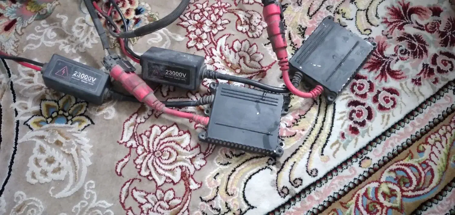 ترانس و لامپ زنون|قطعات یدکی و لوازم جانبی|ری, جوانمرد قصاب|دیوار