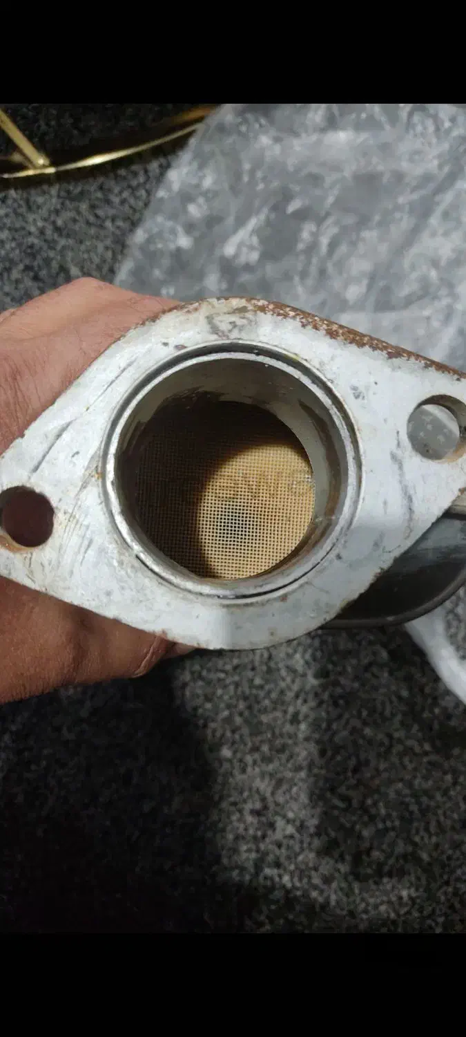 کاتالیز پژو قدیم جنس درجه یک بدون کارکرد|قطعات یدکی و لوازم جانبی|سوسنگرد, |دیوار