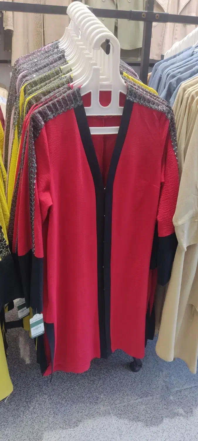 مانتو حراج بیست مدل با رنگبندی فقط ۲۹۹ کاپشن ۴۹۹|لباس|زنجان, |دیوار