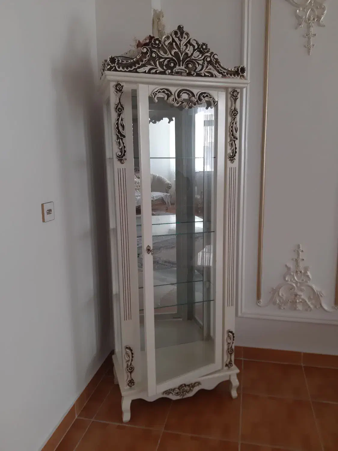 بوفه چوبی سفید|بوفه، ویترین، کنسول|اردبیل, |دیوار