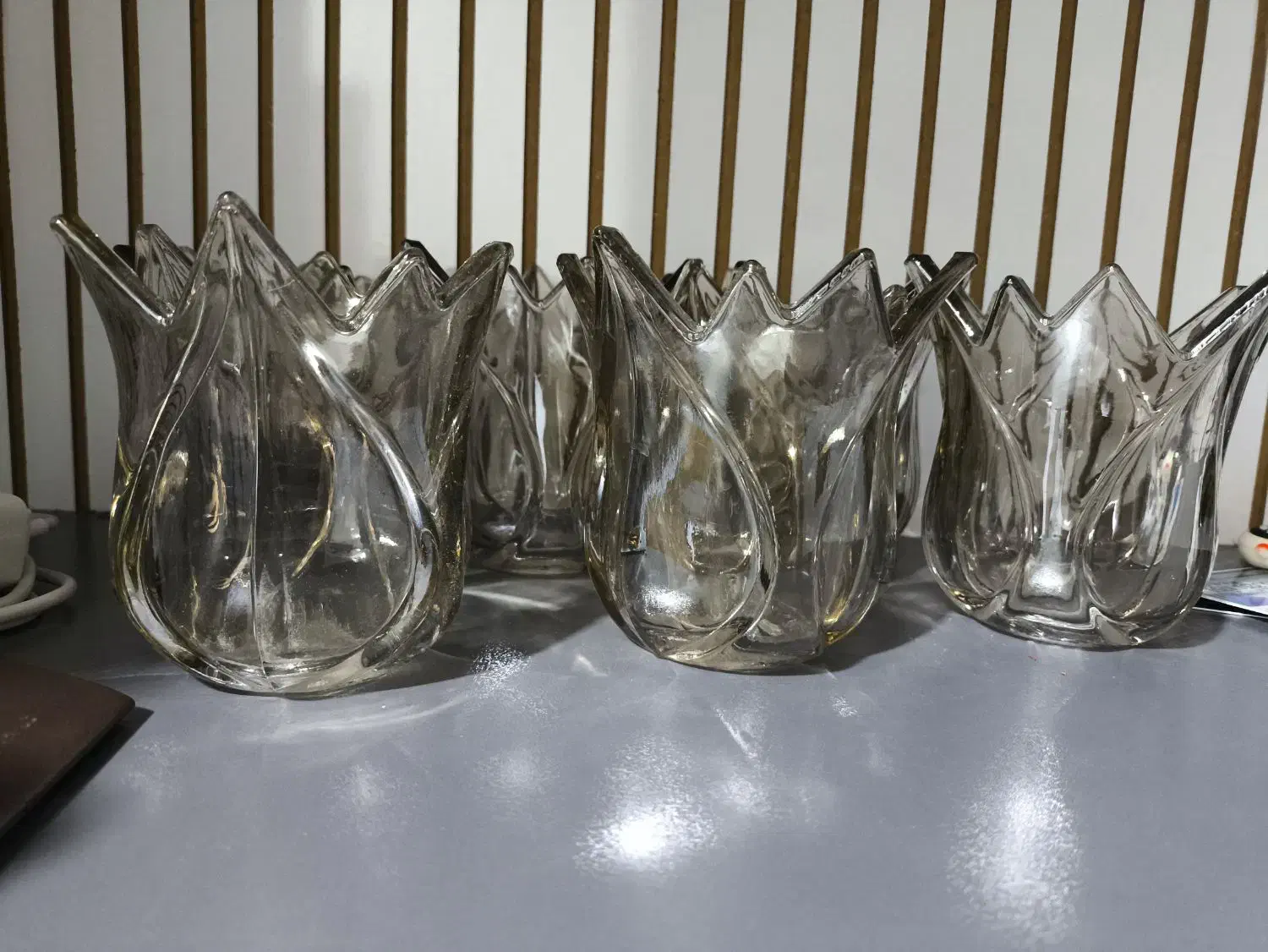 لاله لوستر و کنار سالنی|لوستر و چراغ آویز|فردوسیه, |دیوار