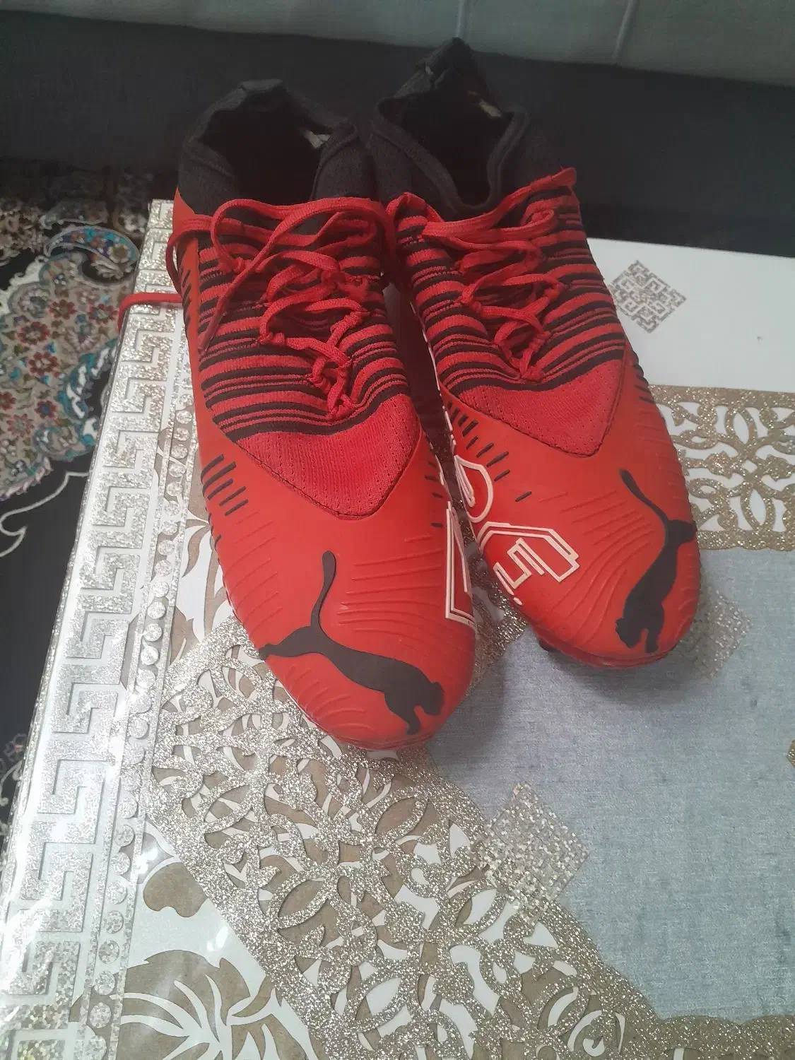 کفش چمنی (استوک)|کیف، کفش، کمربند|فرخشهر, |دیوار