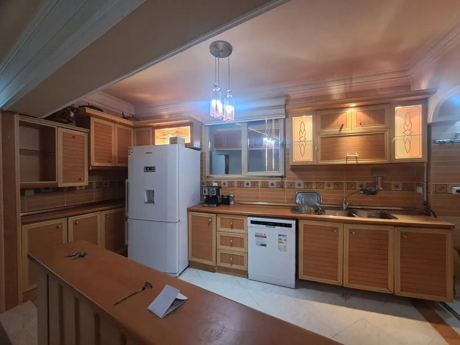 کابینت زیبا و مرغوب کم کار|مصالح و تجهیزات ساختمان|سبزوار, کوی بهار|دیوار