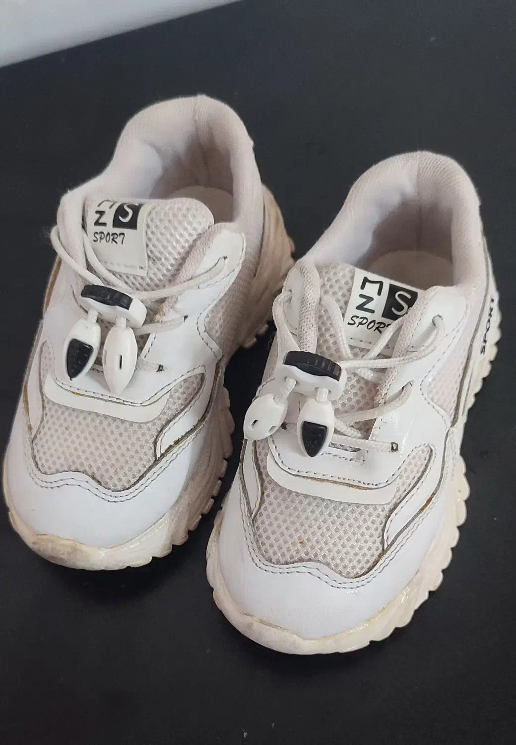 کفش بچه|کیف، کفش، کمربند|گنبد کاووس, |دیوار