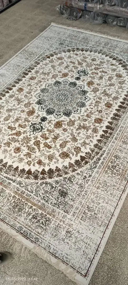 تعدادی فرش 500شانه و700شانه در رنگهای مختلف|فرش|جهرم, |دیوار