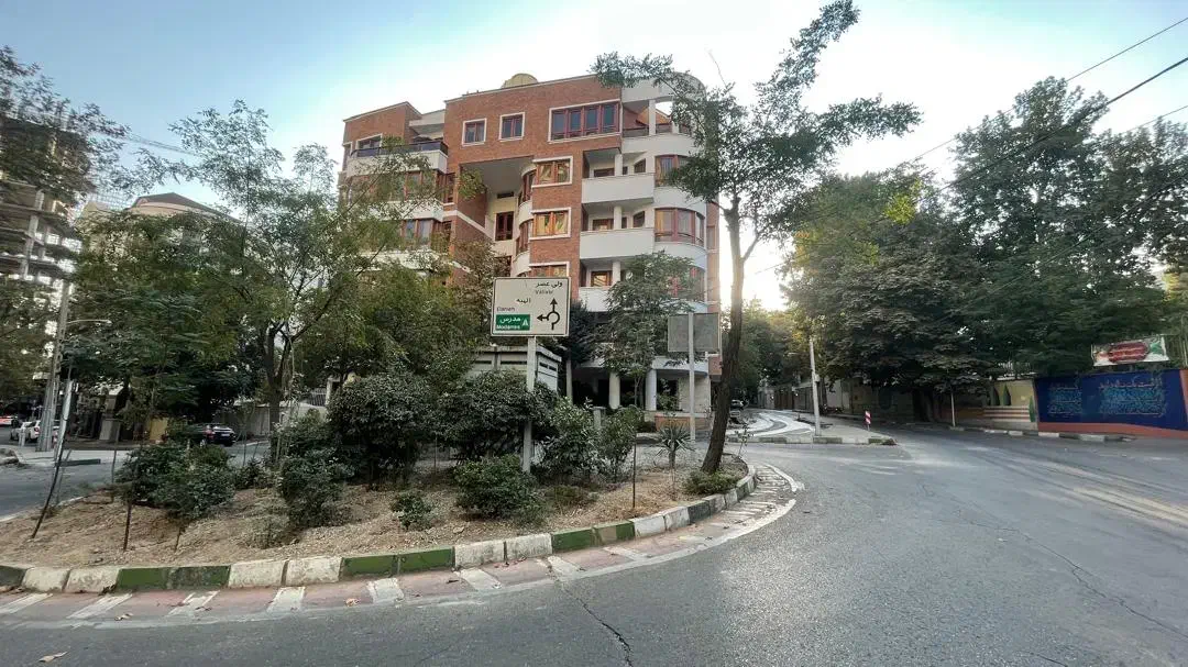 ۴۲۰متر  جنوبی /سهروردی جنوبی|فروش زمین و ملک کلنگی|تهران, سهروردی|دیوار