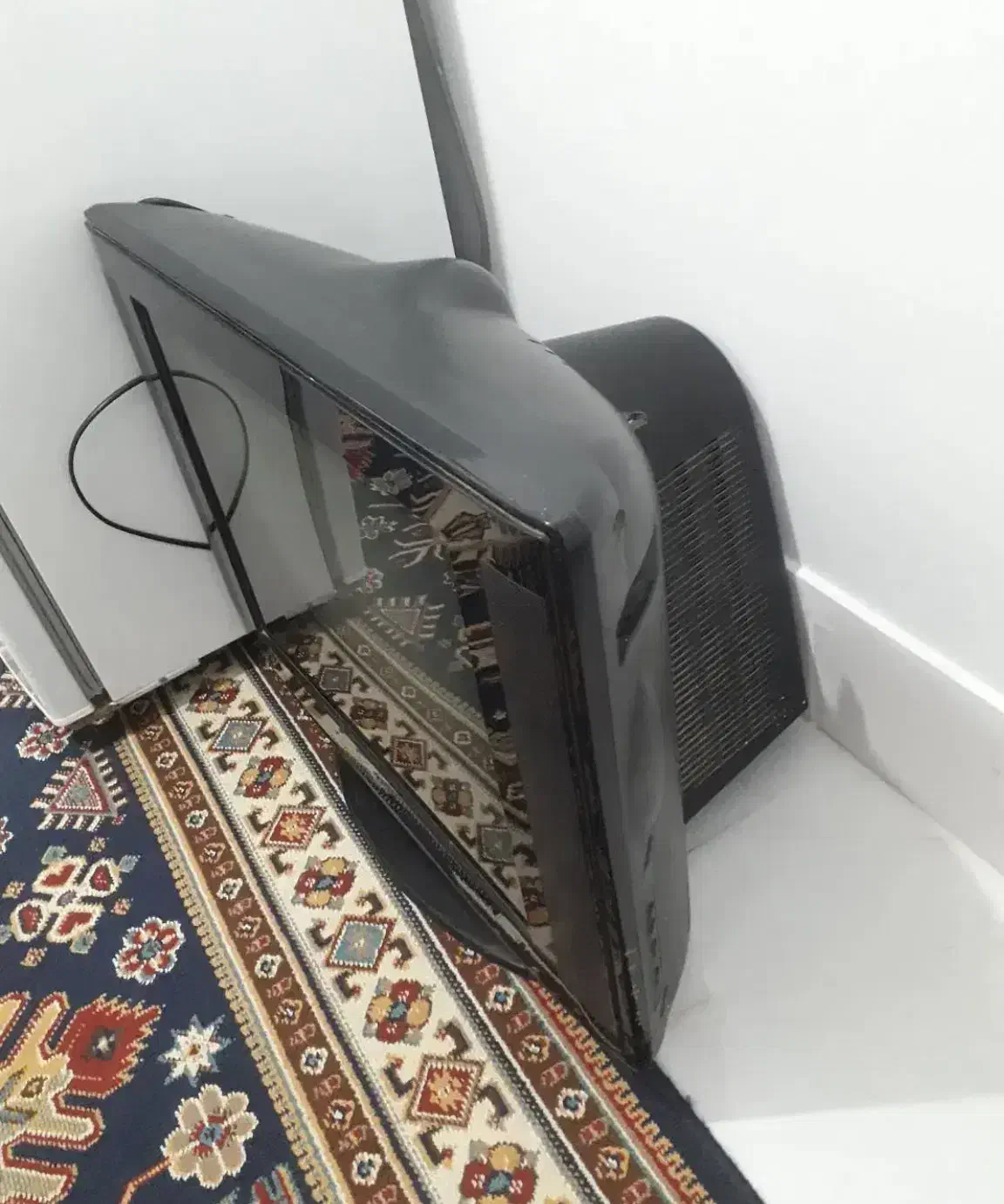 تلوزیون ۲۱با کنترل|تلویزیون و پروژکتور|قائن, |دیوار